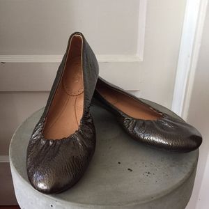NWOT Silver Metallic Ballet Flats 37